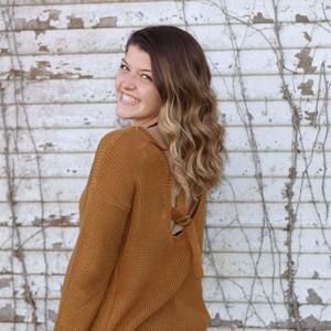 Meet your Posher, Lizzie